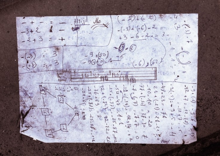 Algebra. Te Voet in de Stad. Foto Barbara Somers