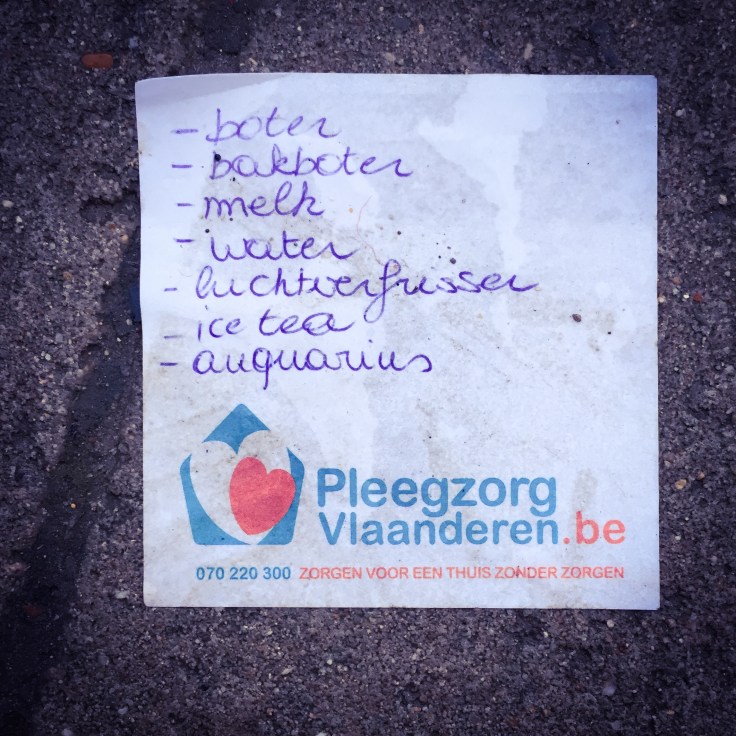 Aquarius. Te voet in de stad. Foto Hendrik Elie Vanden Abeele