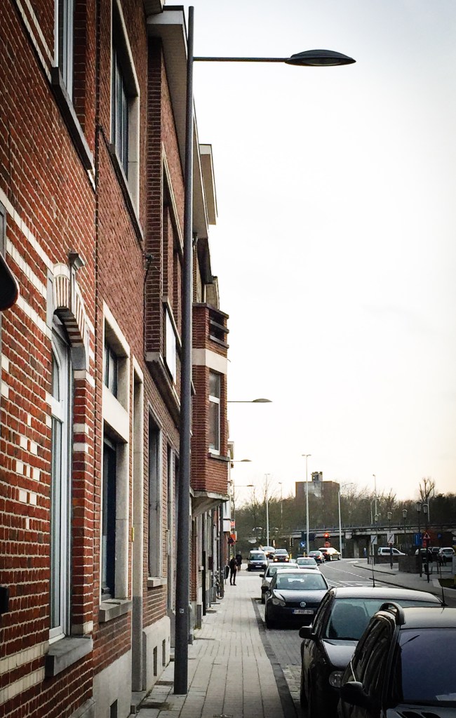 Verlichtingspaal. Te Voet in de Stad. Foto Hendrik Vanden Abeele