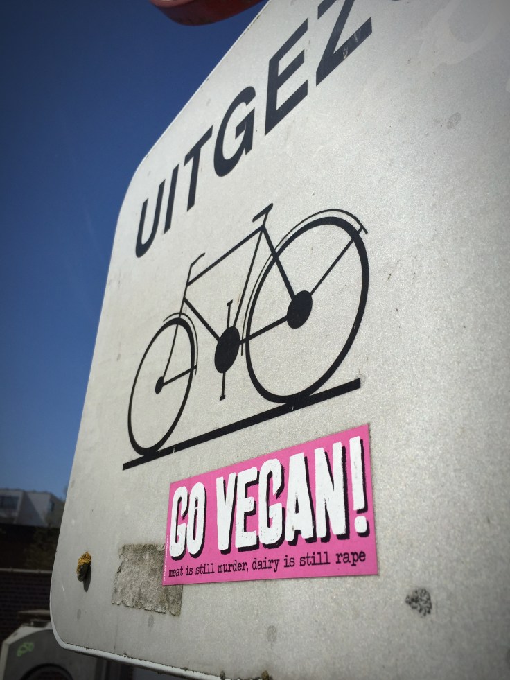 Murder and rape. Te Voet in de Stad. Foto Hendrik Elie Vanden Abeele