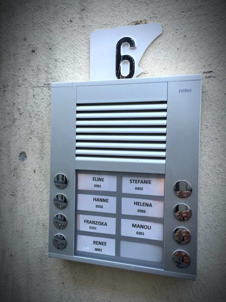 Franziska. Te Voet in de Stad. Foto Hendrik Elie Vanden Abeele