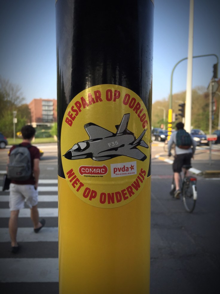 Bespaar. Te Voet in de Stad. Foto Hendrik Elie Vanden Abeele