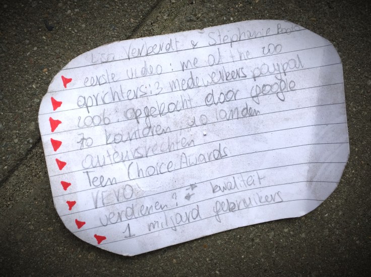 Spreekbeurt. Te Voet in de Stad. Foto Hendrik Elie Vanden Abeele