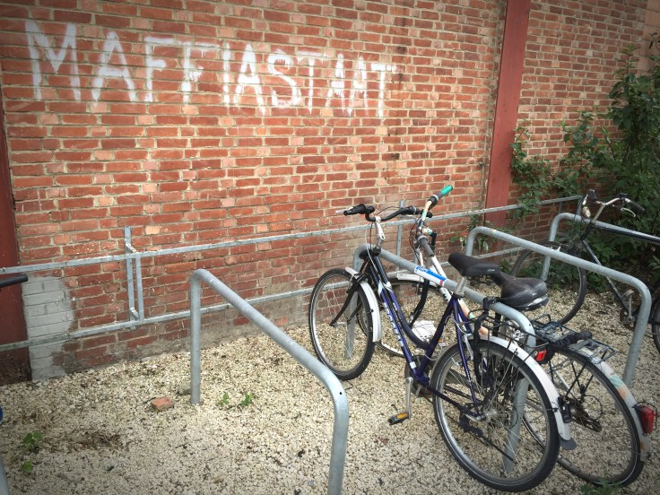 Maffiastaat. Foto Hendrik Elie Vanden Abeele Traen