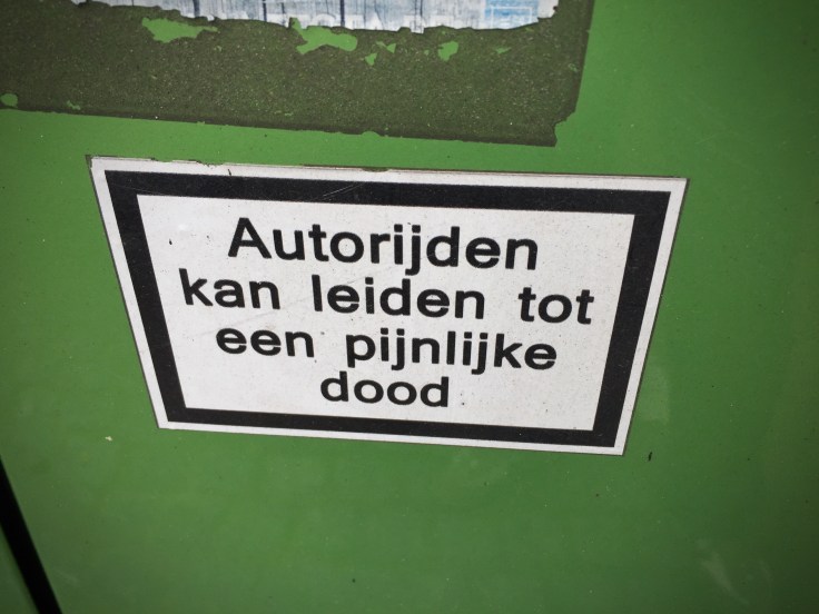 Autorijden. Foto Hendrik Elie Vanden Abeele