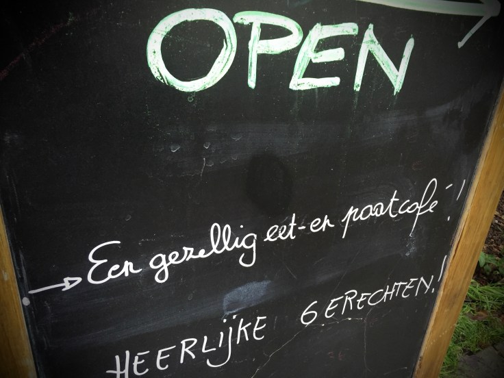 Een gezellig eet- en paatcafé Te Voet in de Stad Hendrik Vanden Abeele