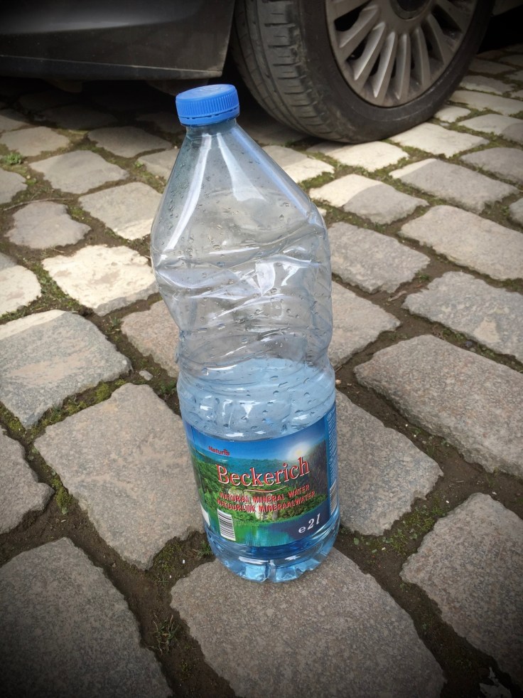 Booz #10 Beckerich. Leuven Sluisstraat. Hendrik Vanden Abeele te voet in de stad