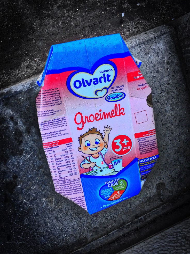 Booz #24 Olvarit Groeimelk. Leuven, Naamsepoort, 6 februari 2015, Foto Hendrik Elie Vanden Abeele. Te Voet in de Stad