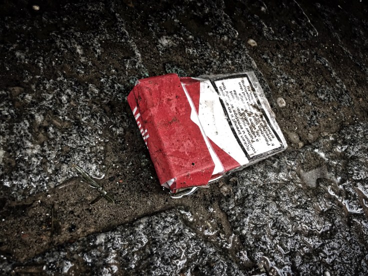 Nicotiana #10 Marlboro. Leuven, Schapenstraat, 24 januari 2015, Foto Hendrik Elie Vanden Abeele. Te Voet in de Stad