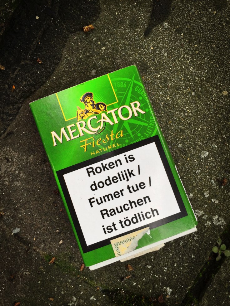 Nicotiana #11 Mercator. Leuven, Adolphe Bastinstraat, 18 december 2015, Foto Hendrik Elie Vanden Abeele. Te Voet in de Stad