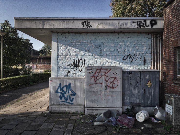 Teken aan de wand #68 Tip voor een trip. Leuven, Volmolenlaan, 21 september 2015, Foto Hendrik Elie Vanden Abeele. Te Voet in de Stad
